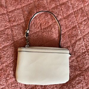 Wilson leather cream wristlet!!